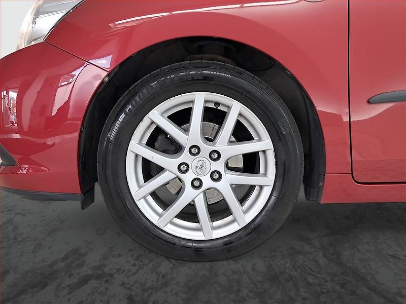 Toyota Verso (2012) 1.8 Valvematic, Automat, ČR - fotka 15 z 18