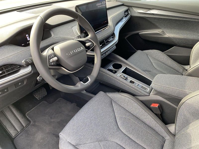Škoda Elroq (2025) 85 Premium - fotka 7 z 34