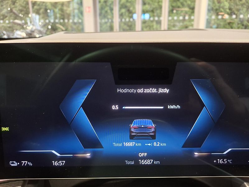 BMW i5 xDrive40 M-Sport PRO - fotka 12 z 36