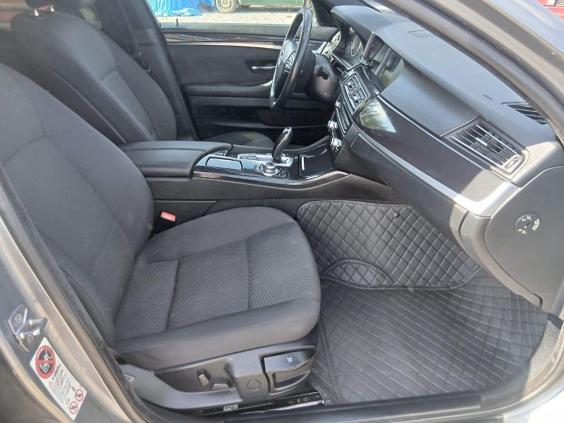 BMW Řada 5 530 D, X Drive,  4x4, 190 kW - fotka 38 z 47