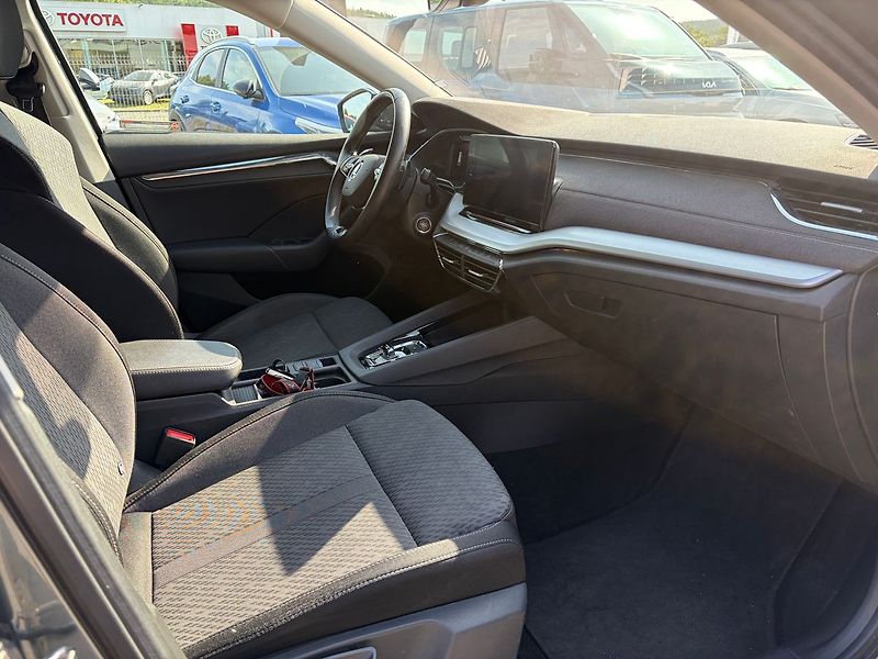 Škoda Octavia 2.0 TDi 110kW  Style Plus - fotka 7 z 10