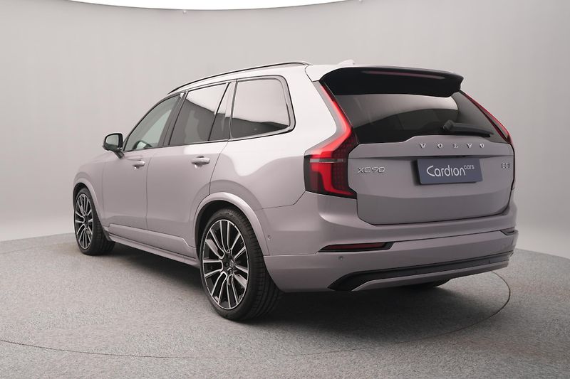 Volvo XC90 (2026) B5 AWD AUT DARK ULTRA 7 míst - fotka 11 z 25