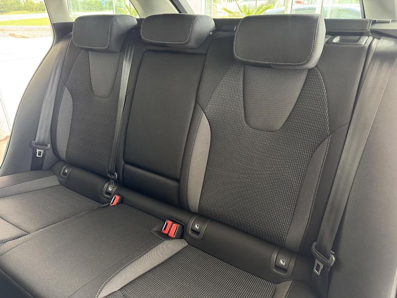 Škoda Octavia 2,0TDI DSG*110kW*REZERVACE! - fotka 14 z 28