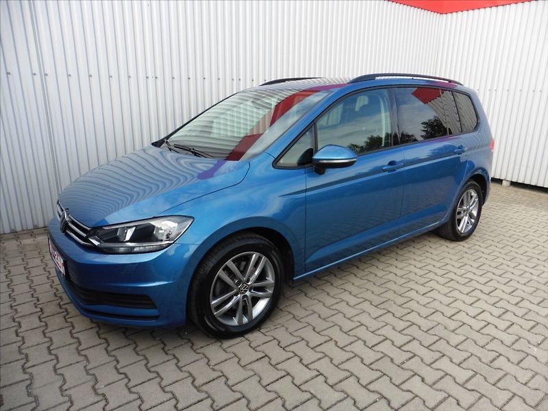 Volkswagen Touran 1,5 TSi Highline Navi - fotka 1 z 18