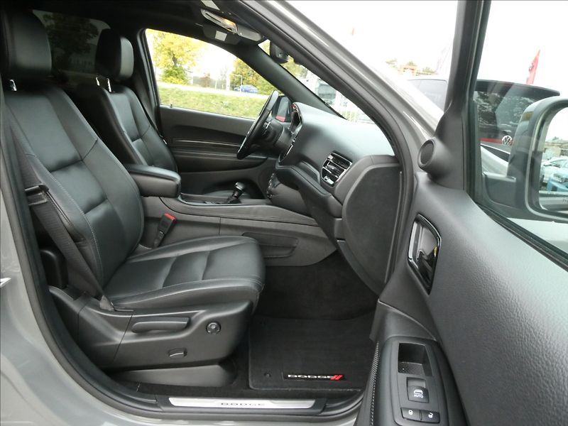 Dodge Durango 3,6 V6 GT facelift,2xpneu,216k - fotka 30 z 48