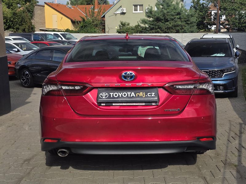 Toyota Camry 2.5-1.MAJ-HYBRID-AUTOMAT - fotka 11 z 15
