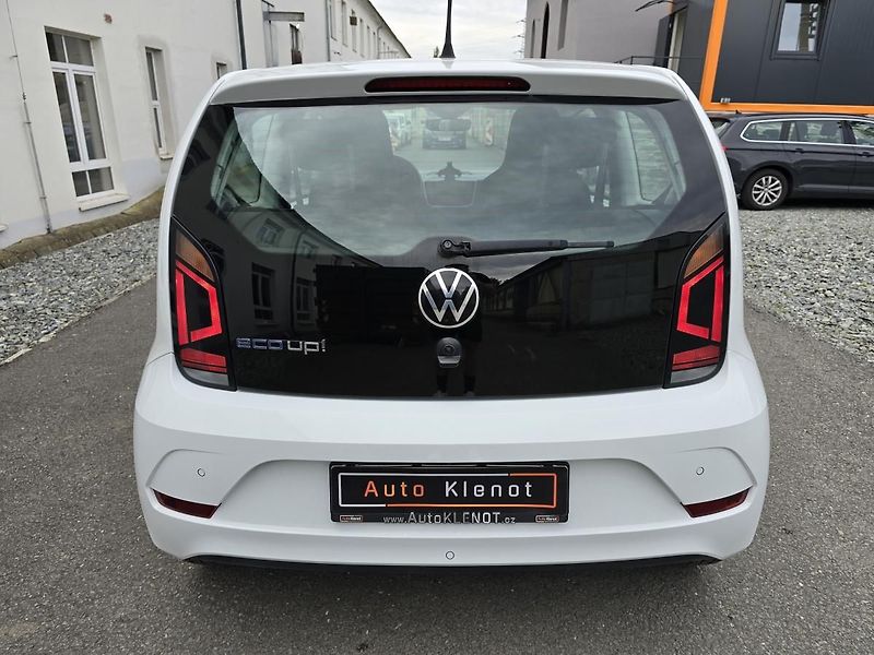Volkswagen up! CNG KAMERA + DIGIKLIMA ČR - fotka 6 z 33