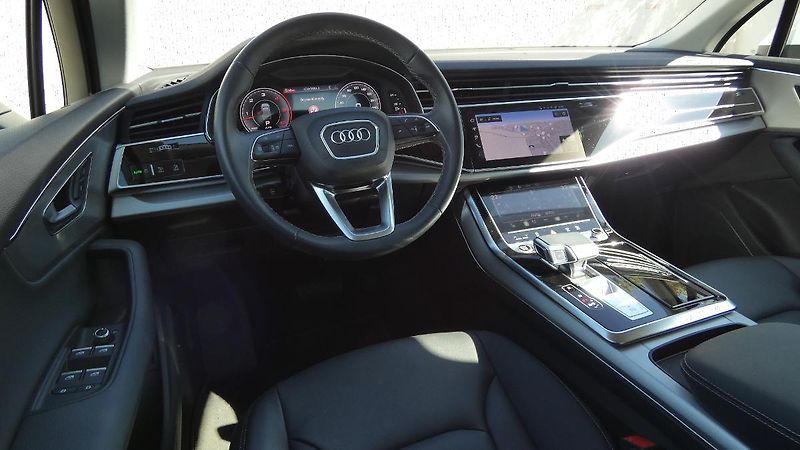 Audi Q7 45 TDI quattro tiptronic - fotka 5 z 26