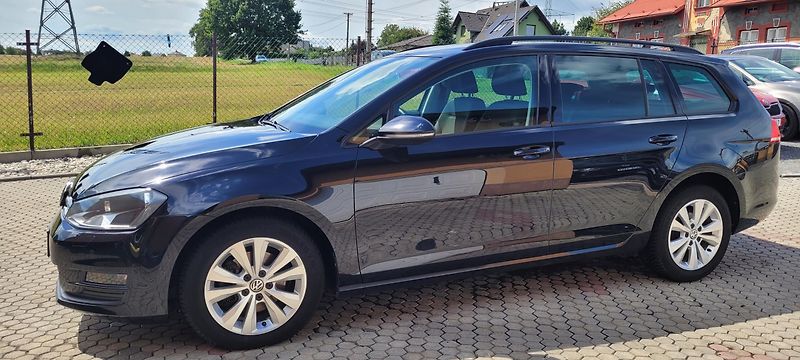 Volkswagen Golf (2014) 1,2TSi 77kW benzín DSG Comfort - fotka 8 z 38