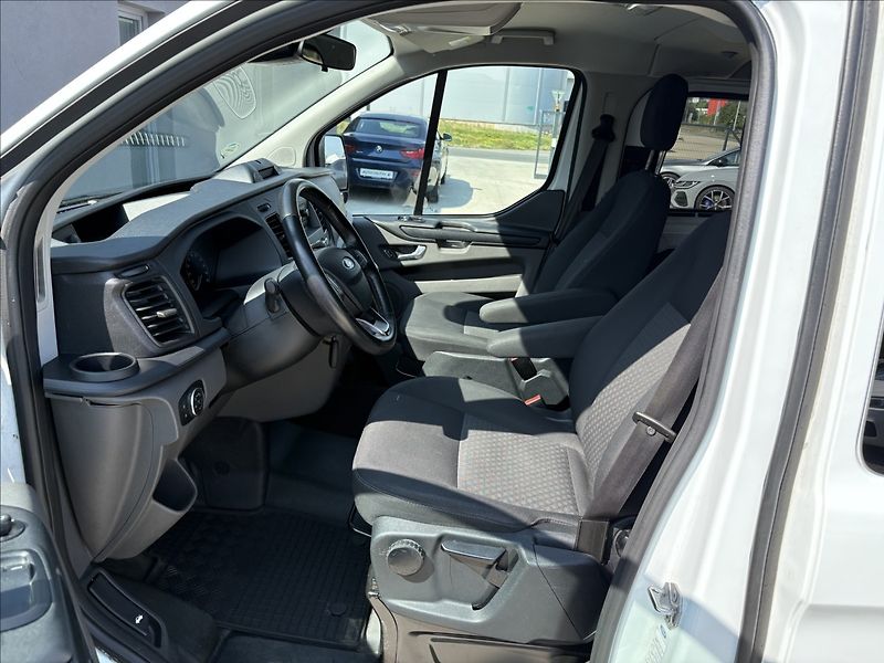 Ford Transit Custom 2,0 TDCi 125 KW 6MÍST L2 TREND - fotka 15 z 22