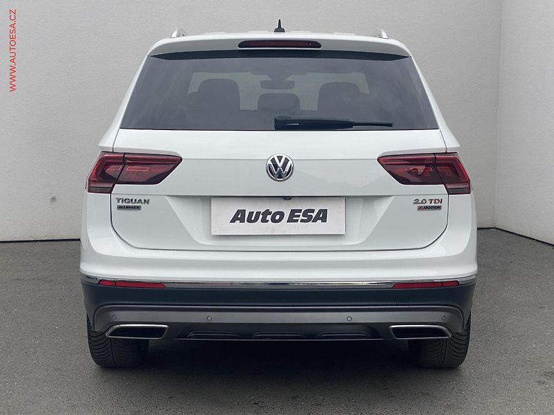 Volkswagen Tiguan Allspace (2017) 2.0 TDi 4X4, Highline, DSG - fotka 5 z 25