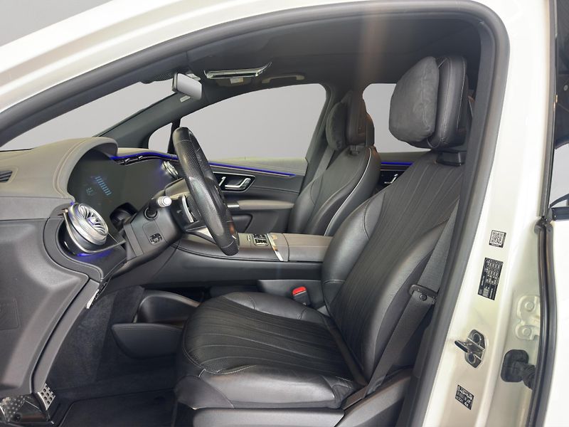 Mercedes-Benz EQS (2023) 580 4MATIC SUV - fotka 9 z 25