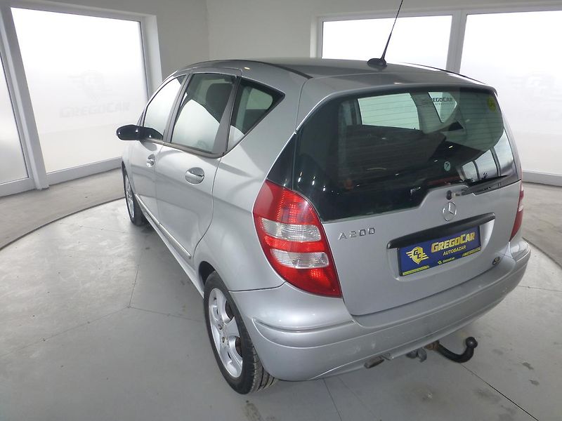 Mercedes-Benz Třídy A (2005) 2,0+LPG-2034*KLIMA*+KOLA*TAŽNÉ - fotka 7 z 25