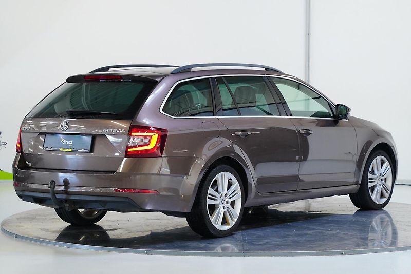 Škoda Octavia - fotka 2 z 28
