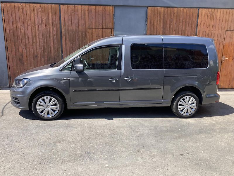 Volkswagen Caddy  MAXI 2,0TDi 7míst novérozvody - fotka 7 z 21