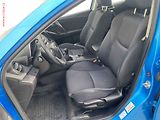 Mazda 3 (2009) 2.2 MZR-CD, ČR, AC, xenon - náhled 9