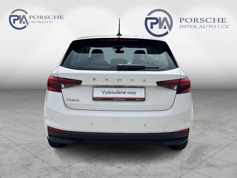 Škoda Fabia 1,0 MPI 48 kW ACTIVE - fotka 7 z 26