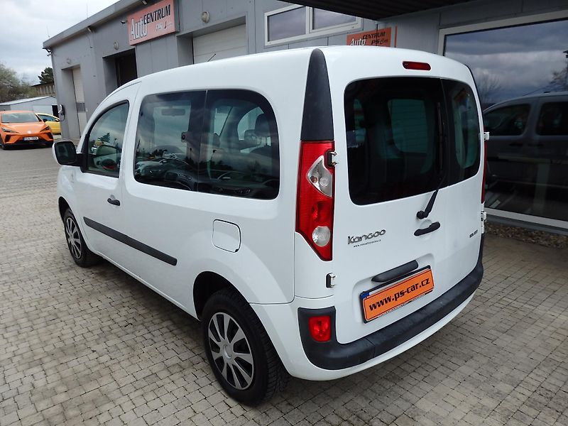 Renault Kangoo 1.6i 64 kW, 2x AIRBAG, ABS - fotka 5 z 13