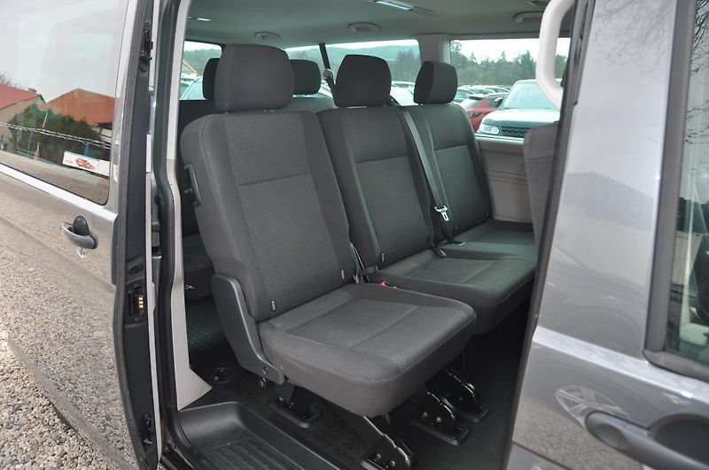 Volkswagen Caravelle 2.0TDi 110kW LONG 4x4 - fotka 8 z 19