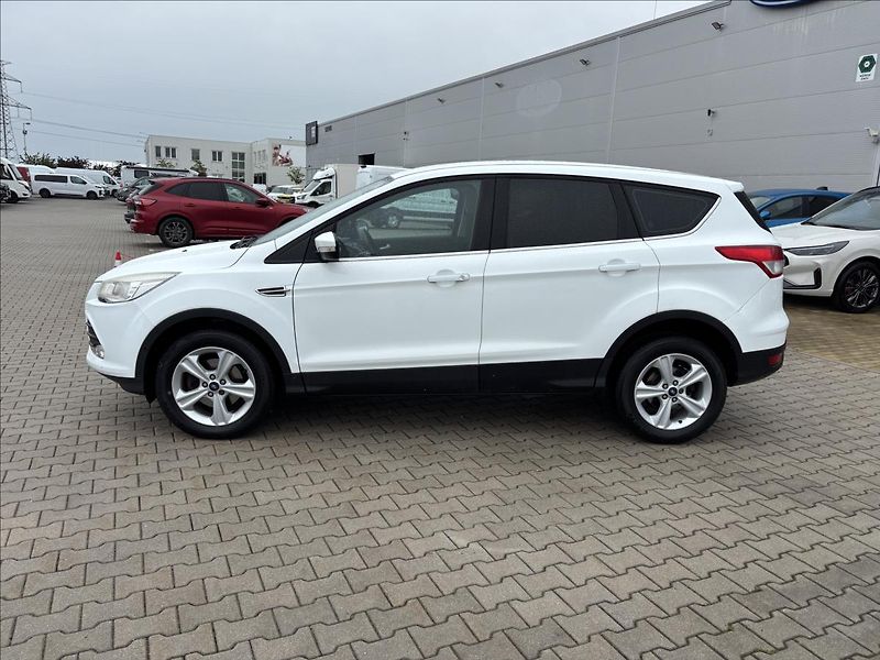 Ford Kuga 1,6 EcoBoost 110kW Trend - fotka 2 z 30