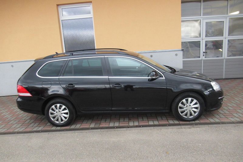Volkswagen Golf 1.9 TDI AUT. KLIMA - fotka 3 z 20
