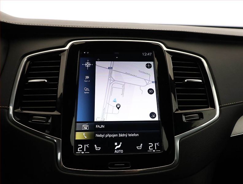 Volvo XC90 (2021) B6 AWD - fotka 11 z 22
