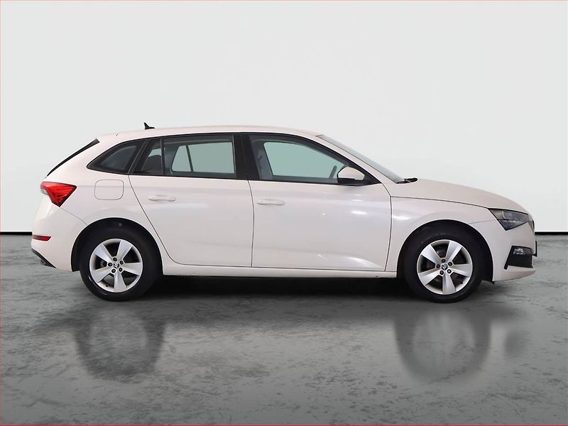 Škoda Scala (2019) Ambition 1.6 TDI, Serv.kniha - fotka 6 z 20