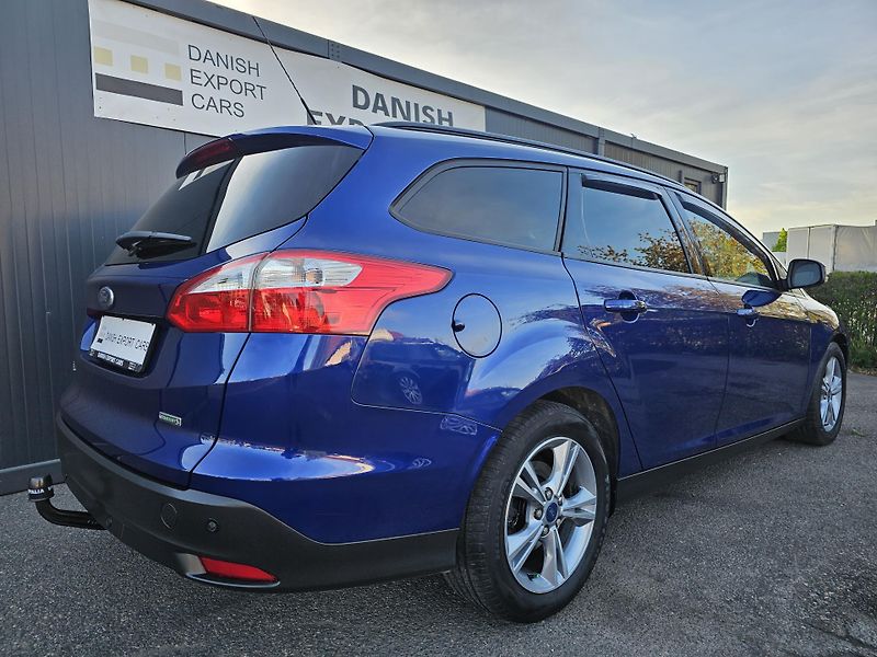 Ford Focus 1.0 92kW,VÝHŘEV,2xKOLA,SERVIS - fotka 9 z 64