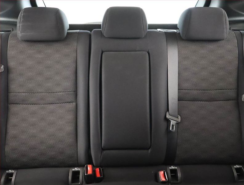 Nissan Qashqai (2014) Acenta 1.6 dCi, 4X4, ČR,1.maj - fotka 10 z 20