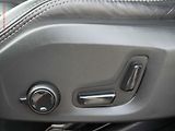 Volvo XC60 (2018) 2.0 T6 4x4, AT, navi, LED - náhled 17