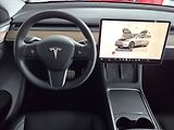 Tesla Model Y Performance 393kW Tov.Zár. 1.m - náhled 15