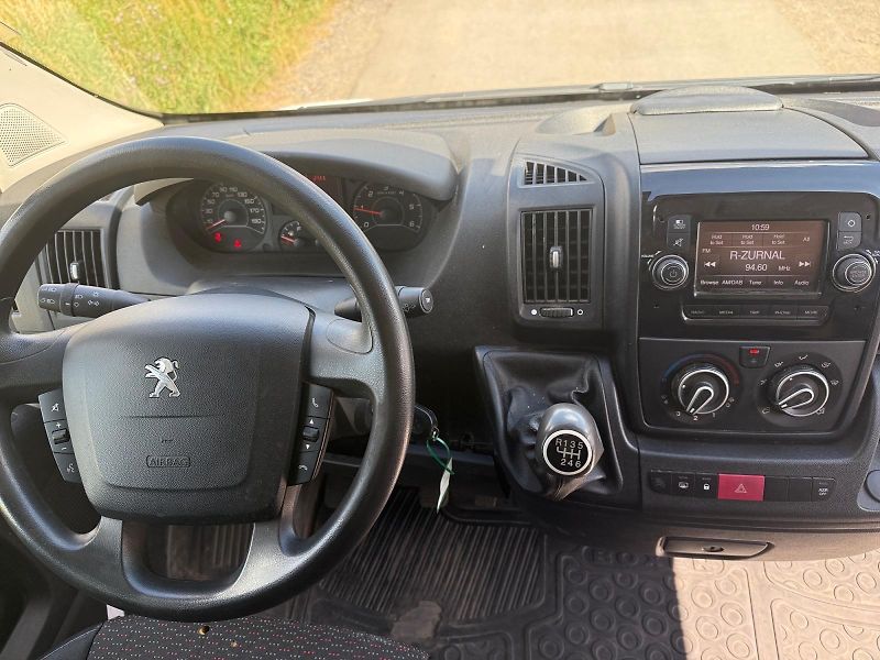 Peugeot Boxer (2021) ACTIVE L4H2 2.2HDI 103kW TAŽNÉ - fotka 10 z 11