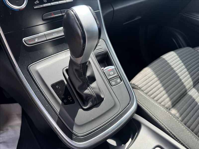 Renault Scénic 1,8 DCi,Automat,Tažné,DPH - fotka 16 z 23