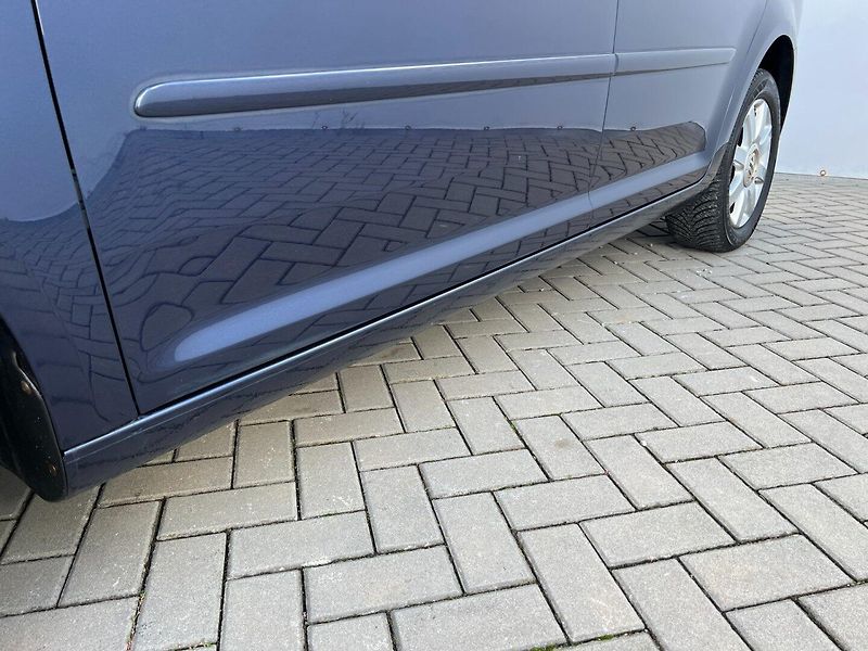 Volkswagen Touran (2014) 1.2TSi 77kW Edice CUP + 7-míst - fotka 35 z 41