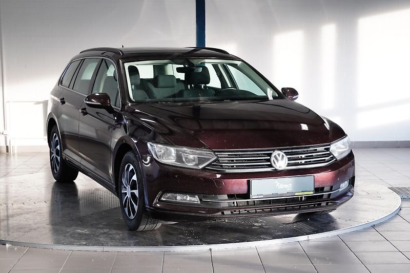 Volkswagen Passat - fotka 8 z 23