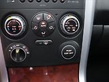 Suzuki Grand Vitara 2,0 JLX 103kW Aut. Tažné CZ - náhled 18