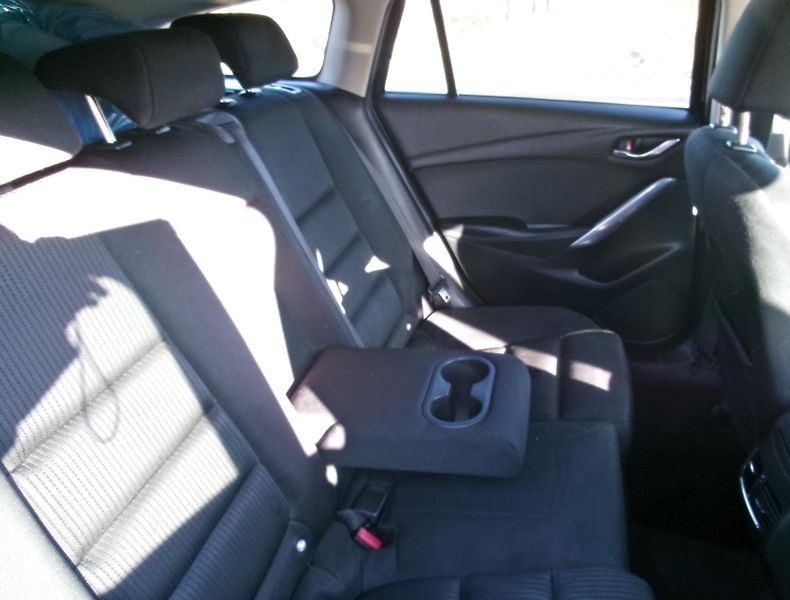Mazda 6 (2014) 2,2D - ZADÁNO - fotka 13 z 28