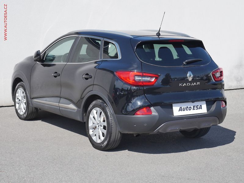 Renault Kadjar (2017) 1.2 TCe, ČR, AC, panor - fotka 6 z 15