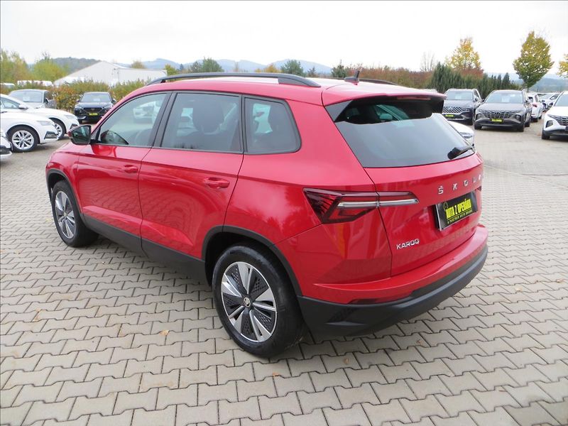 Škoda Karoq 2,0 TDI 110kw Style 4x4 DSG - fotka 5 z 28