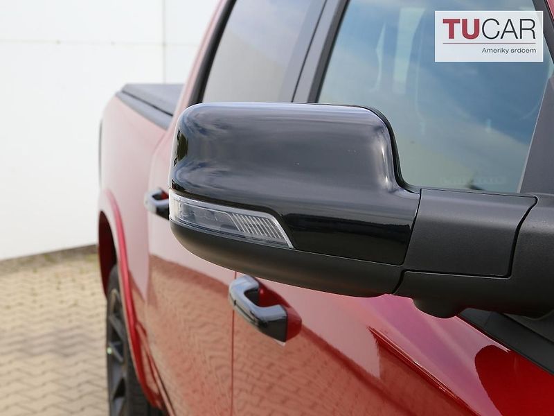 RAM 1500 (2026) Laramie 5.7 V8 HEMI 2026 - fotka 14 z 43