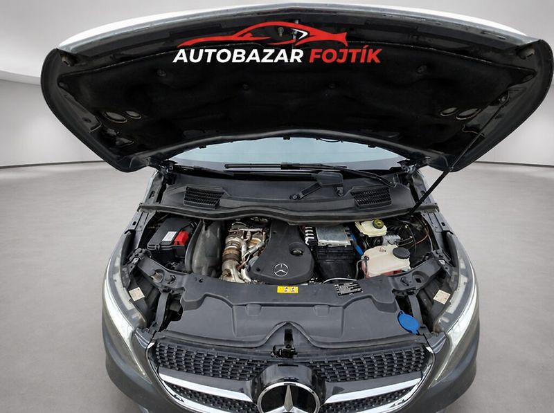 Mercedes-Benz Třídy V (2022) 300d AMG - fotka 23 z 24