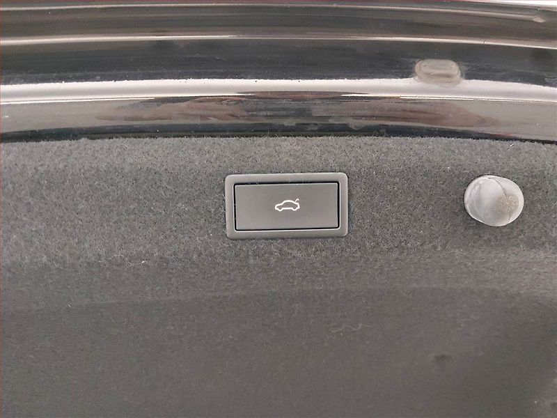 Škoda Octavia (2023) 2.0 TDI - fotka 16 z 23