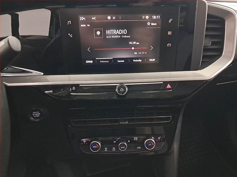 Opel Mokka (2022) 1.2 Turbo, Automat, ČR,1.maj - fotka 12 z 18