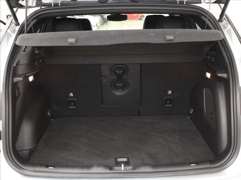 Jeep Compass 1,3 T 110kW AT S Výprodej! - fotka 26 z 30
