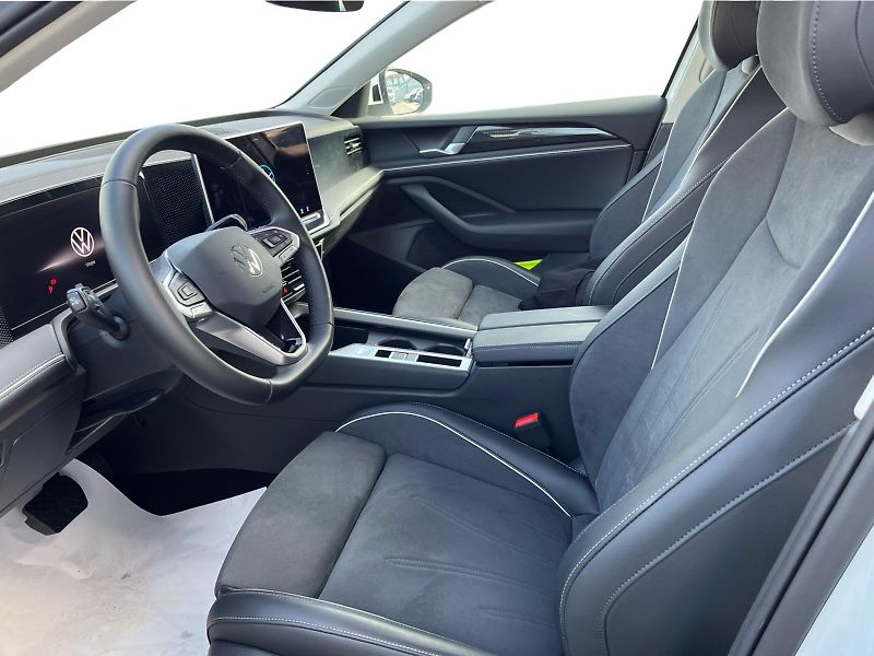 Volkswagen Passat Business 1.5TSI BUSINESS GT 11 - fotka 11 z 23