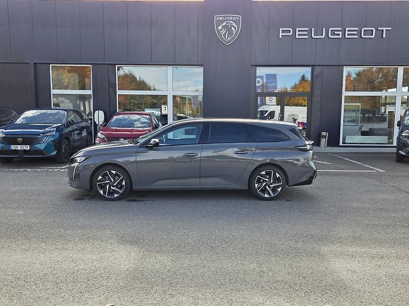 Peugeot 308 (2024) SW 1.2PT 130 ALLURE EAT8 - fotka 2 z 29