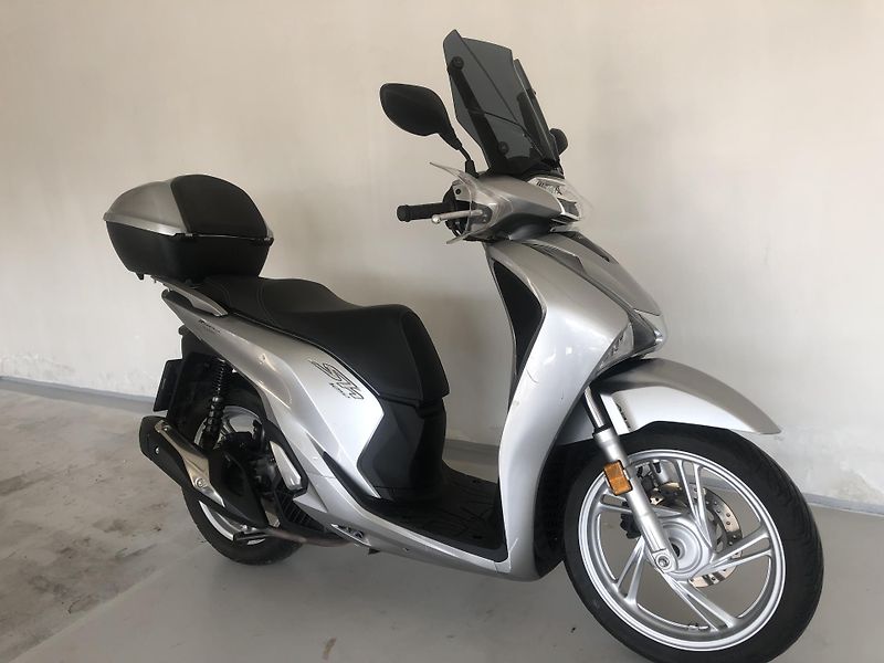 Honda SH 125i ABS - fotka 5 z 16