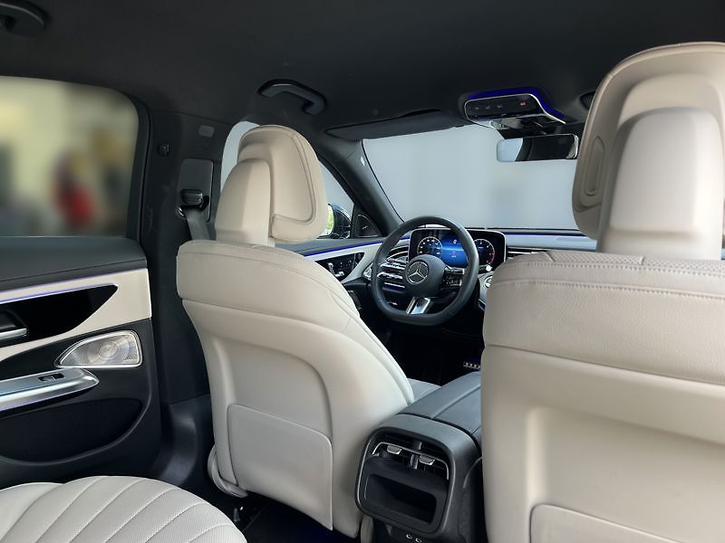 Mercedes-Benz Třídy E 450 d 4MATIC - fotka 21 z 21