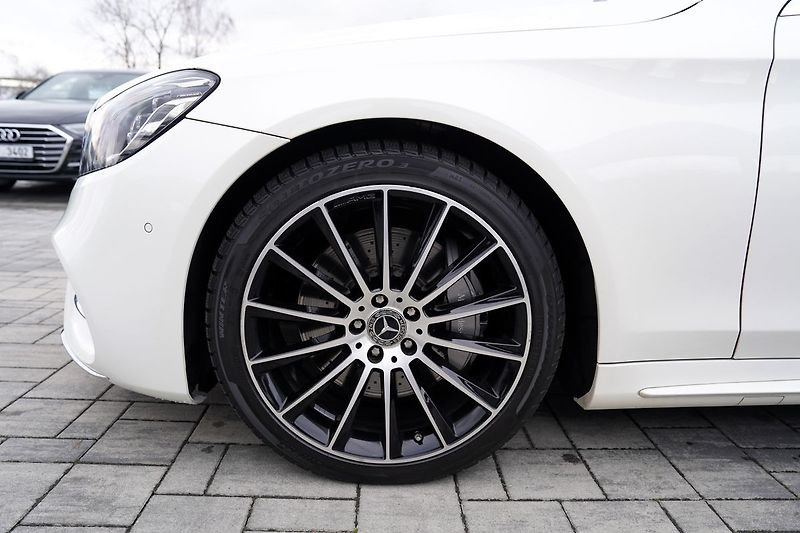 Mercedes-Benz Třídy S S 350d AMG 4Matic/Burm/260PS - fotka 15 z 49