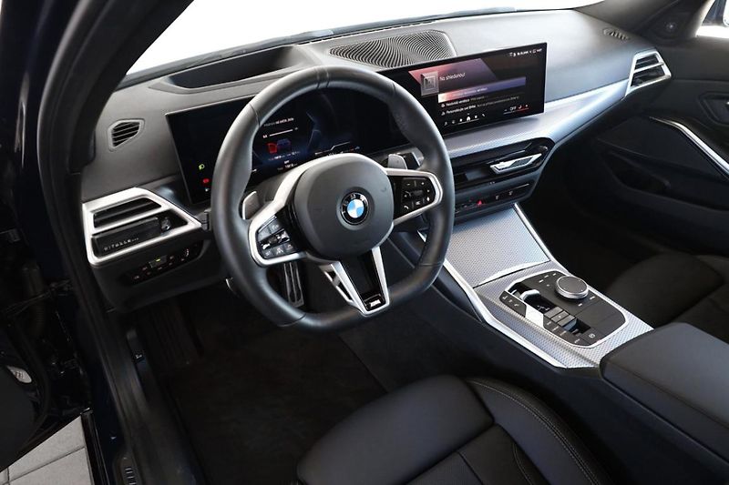 BMW Řada 3 330d xDrive Sedan - fotka 2 z 27